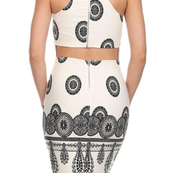 Bodycon midi dress NWOT - Picture 5 of 7